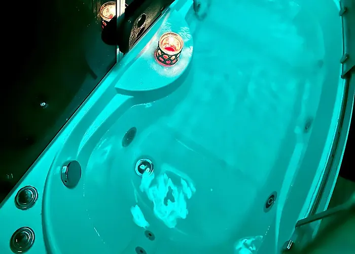 Beefree Whirlpoolsuite34-free Parking & Fast Internet Appartamento *