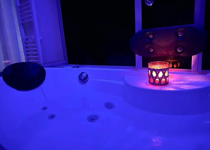 Appartamento Beefree Whirlpoolsuite34-free Parking & Fast Internet *