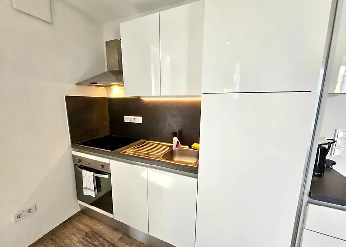 Beefree Whirlpoolsuite34-free Parking & Fast Internet