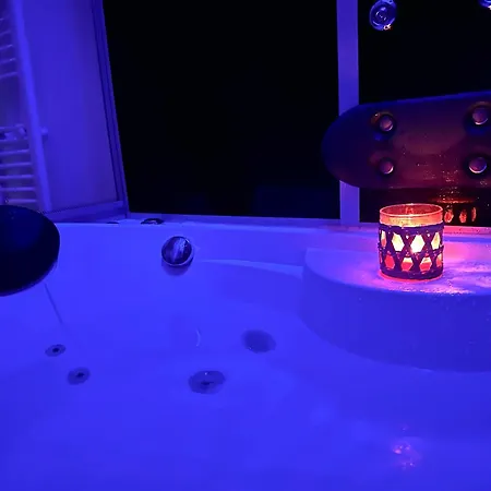 شقة Beefree Whirlpoolsuite34-free Parking & Fast Internet *