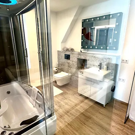 شقة Beefree Whirlpoolsuite34-free Parking & Fast Internet